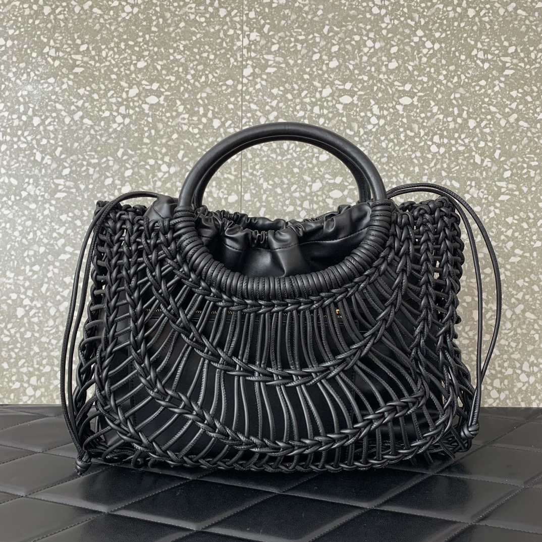 Valentino Garavani AllKnots Shopper Bag in Black Hand-woven Leather